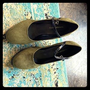 Wedges: Emerald green suede.